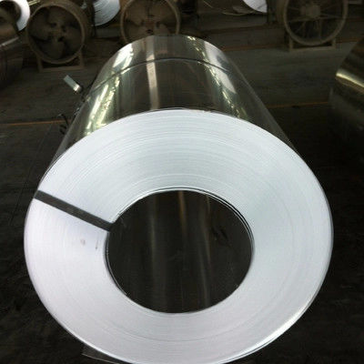 Bobina de aço laminada a frio, recozida ou dura, Q195, largura de 2,4 m, ideal para aplicações industriais e necessidades de fabricação