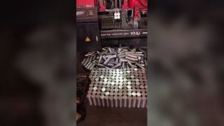 Automação de usinagem CNC de barra de alumínio de precisão